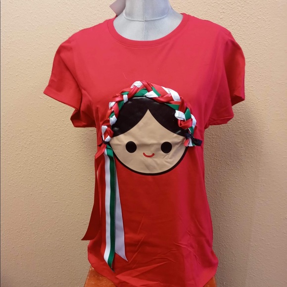 Tops - Picture 4 of 16